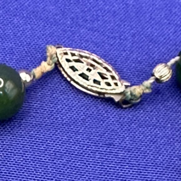 VTG Green Semi-Precious Stone Round Bead Necklace - Picture 7 of 15